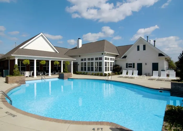 Bridgestreet At Pines At Tuttle Crossing 3*